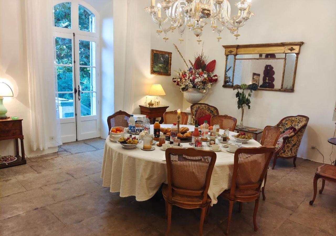 Rue Du Chateau A Cabrieres D'Avignon Bed and Breakfast Buitenkant foto