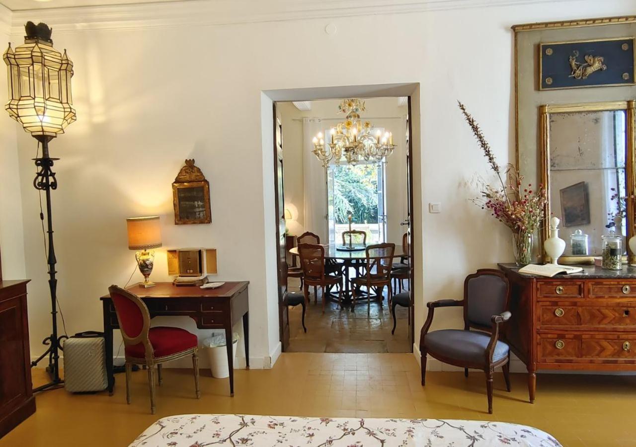 Rue Du Chateau A Cabrieres D'Avignon Bed and Breakfast Buitenkant foto