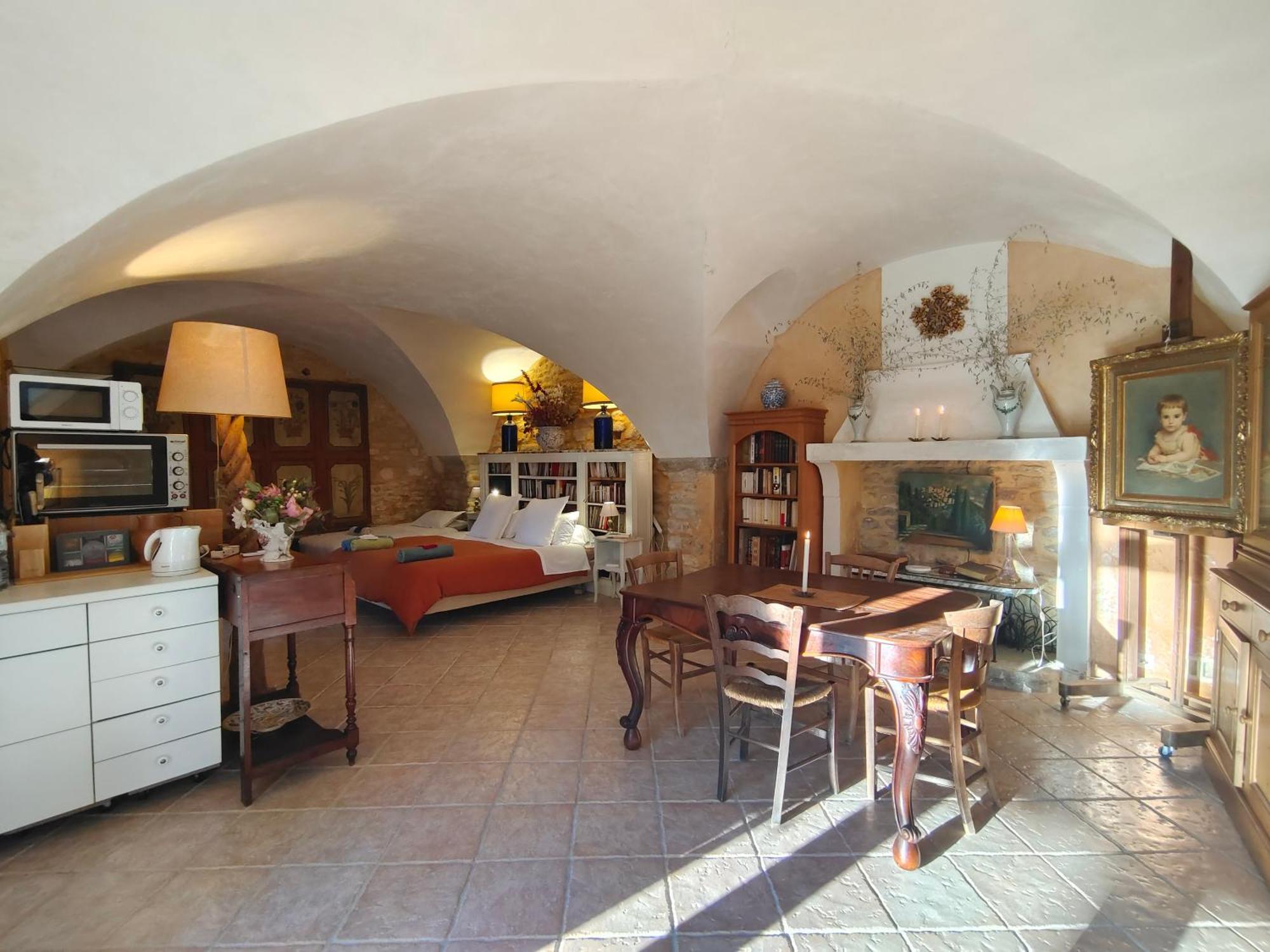 Rue Du Chateau A Cabrieres D'Avignon Bed and Breakfast Buitenkant foto