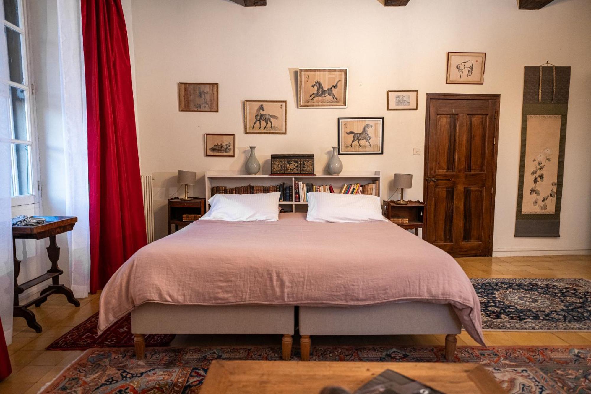 Rue Du Chateau A Cabrieres D'Avignon Bed and Breakfast Buitenkant foto